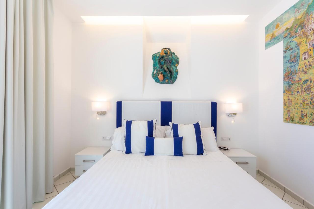 Hotel Bristol วิเอตริ ภายนอก รูปภาพ