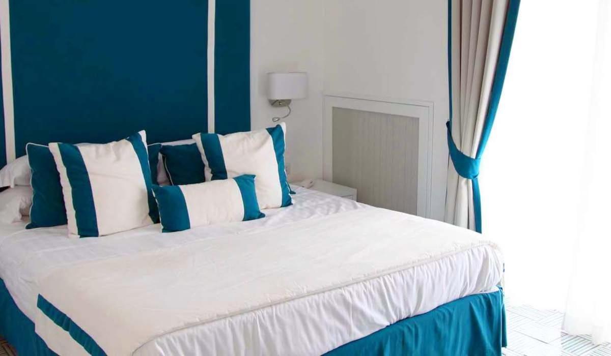 Hotel Bristol วิเอตริ ภายนอก รูปภาพ