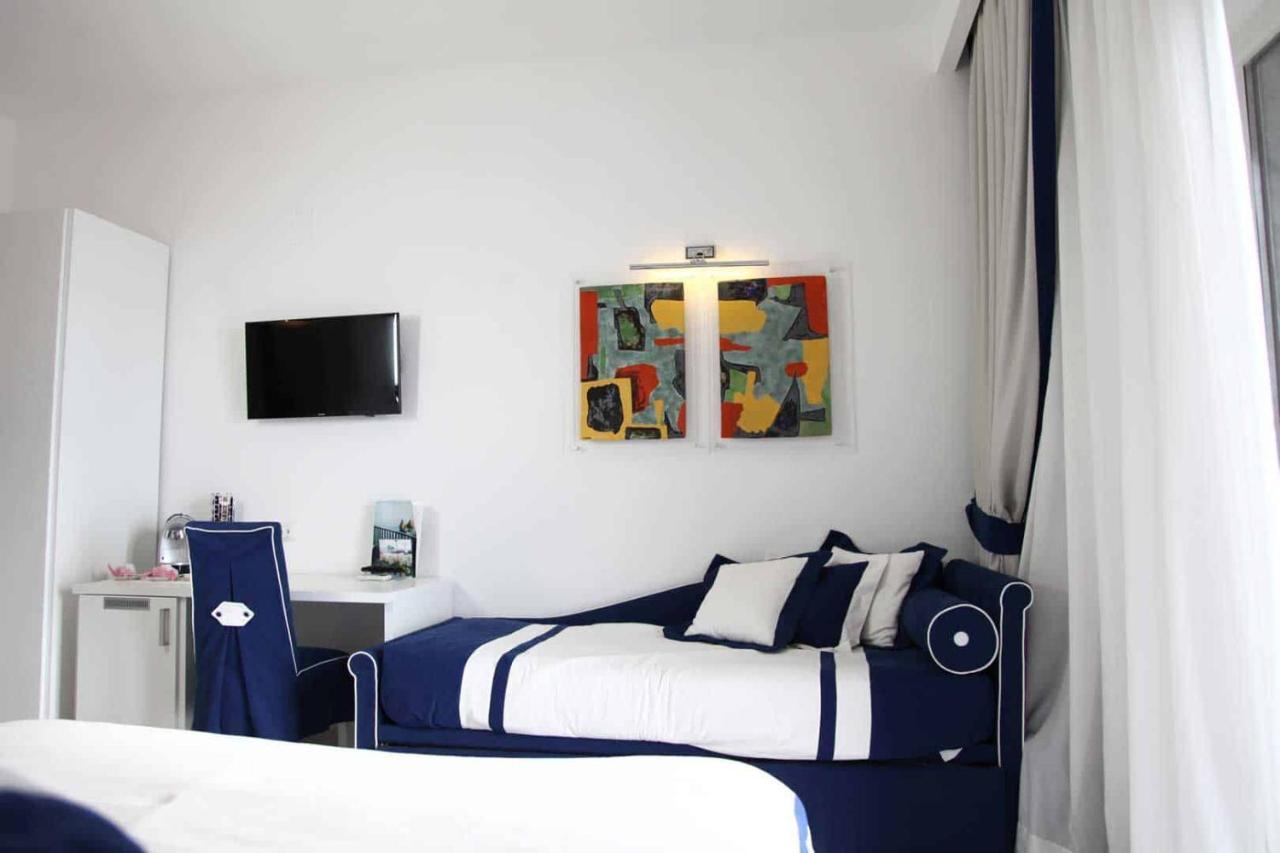 Hotel Bristol วิเอตริ ภายนอก รูปภาพ