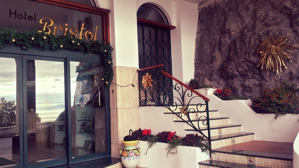 Hotel Bristol วิเอตริ ภายนอก รูปภาพ