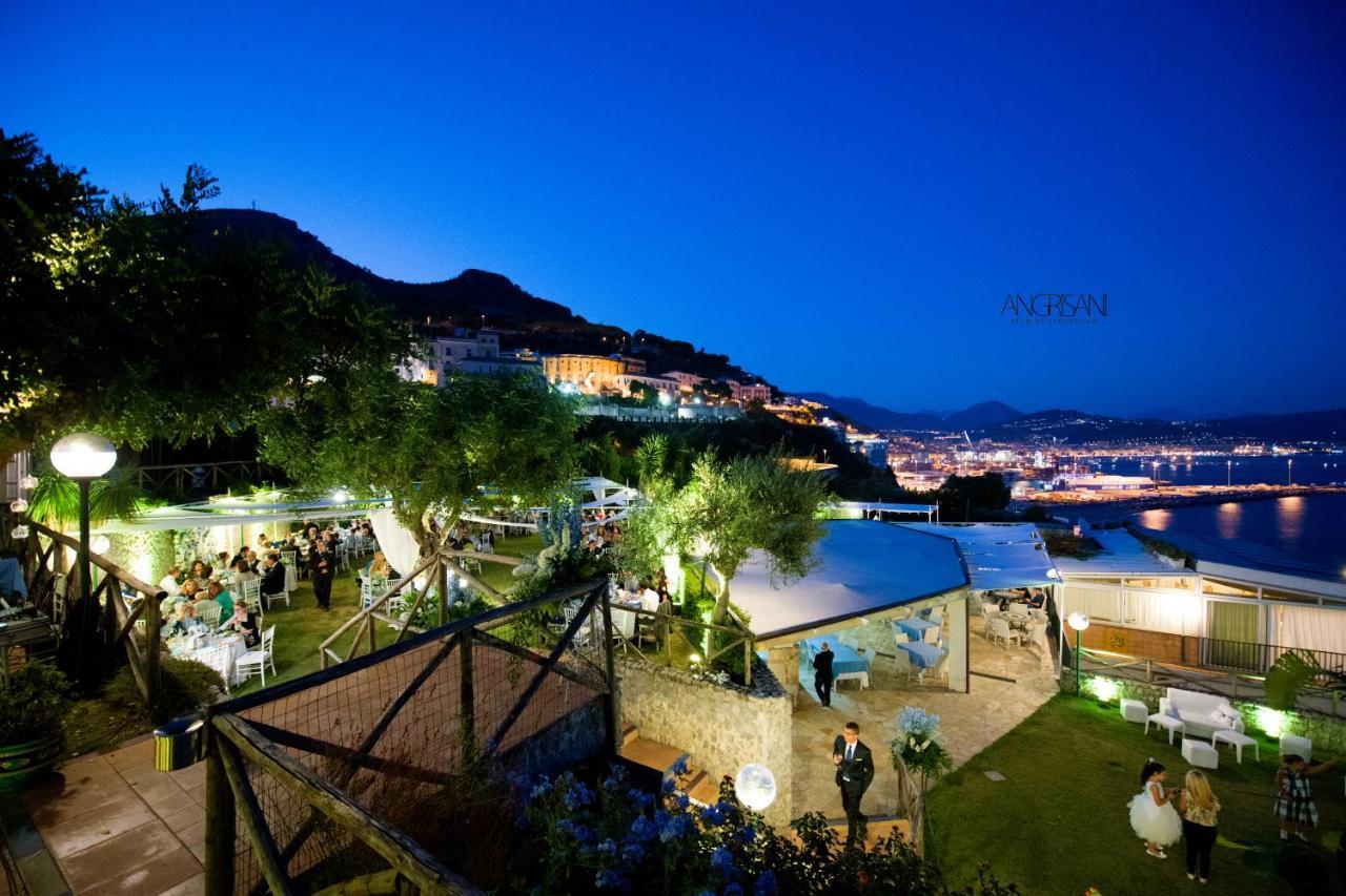 Hotel Bristol วิเอตริ ภายนอก รูปภาพ
